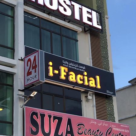 Suza Hostel Tumpat エクステリア 写真