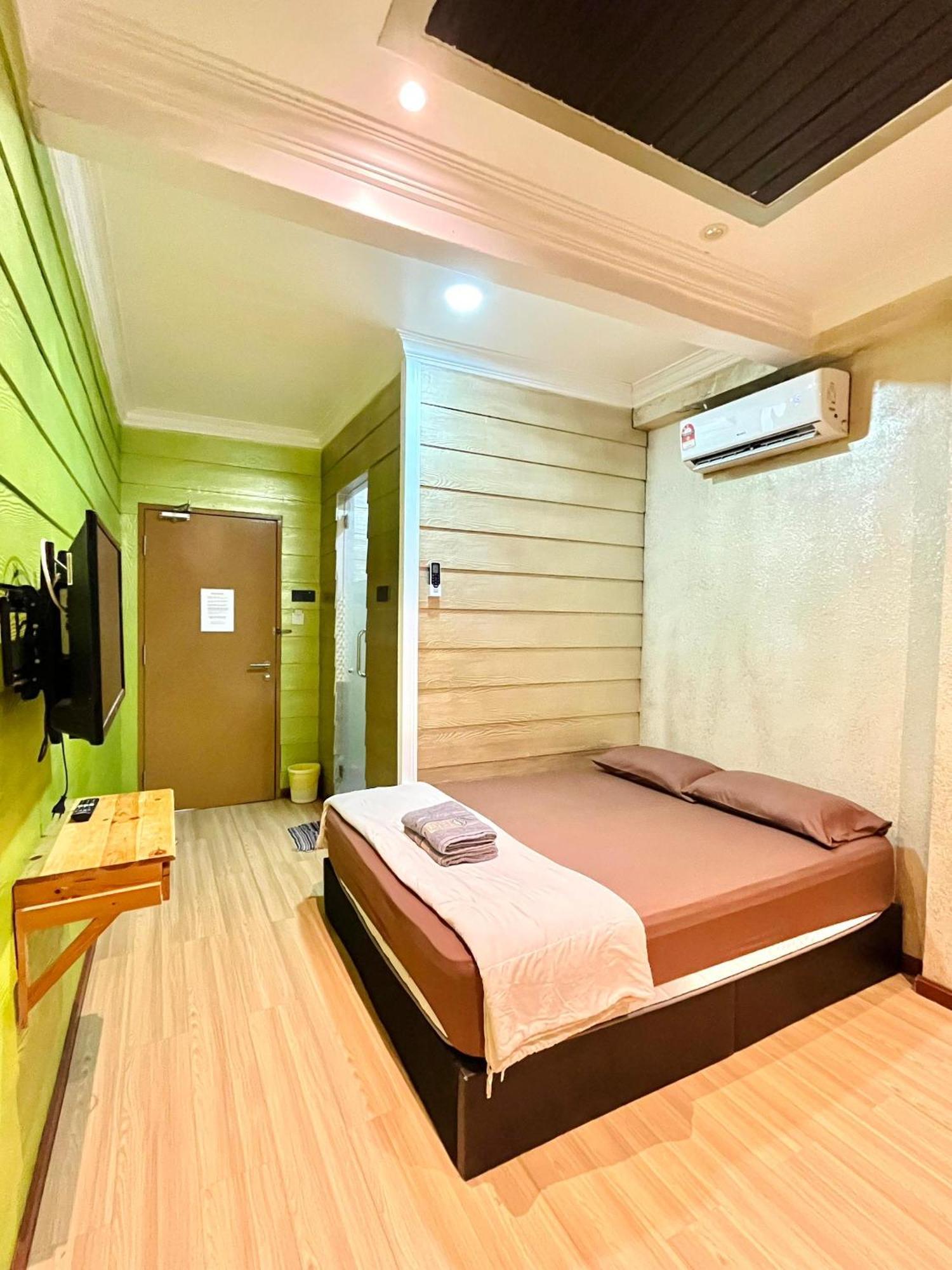 Suza Hostel Tumpat エクステリア 写真