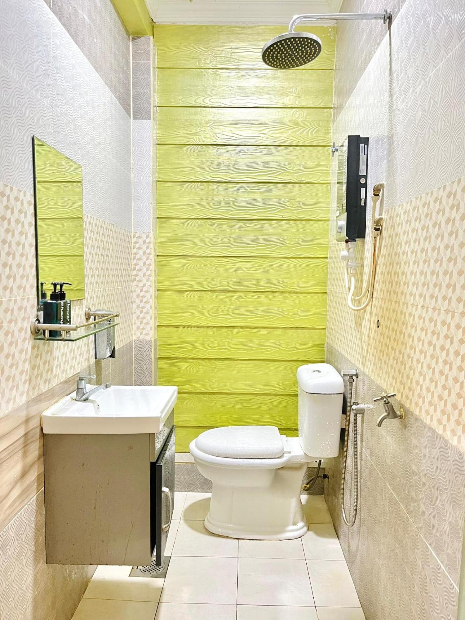 Suza Hostel Tumpat エクステリア 写真