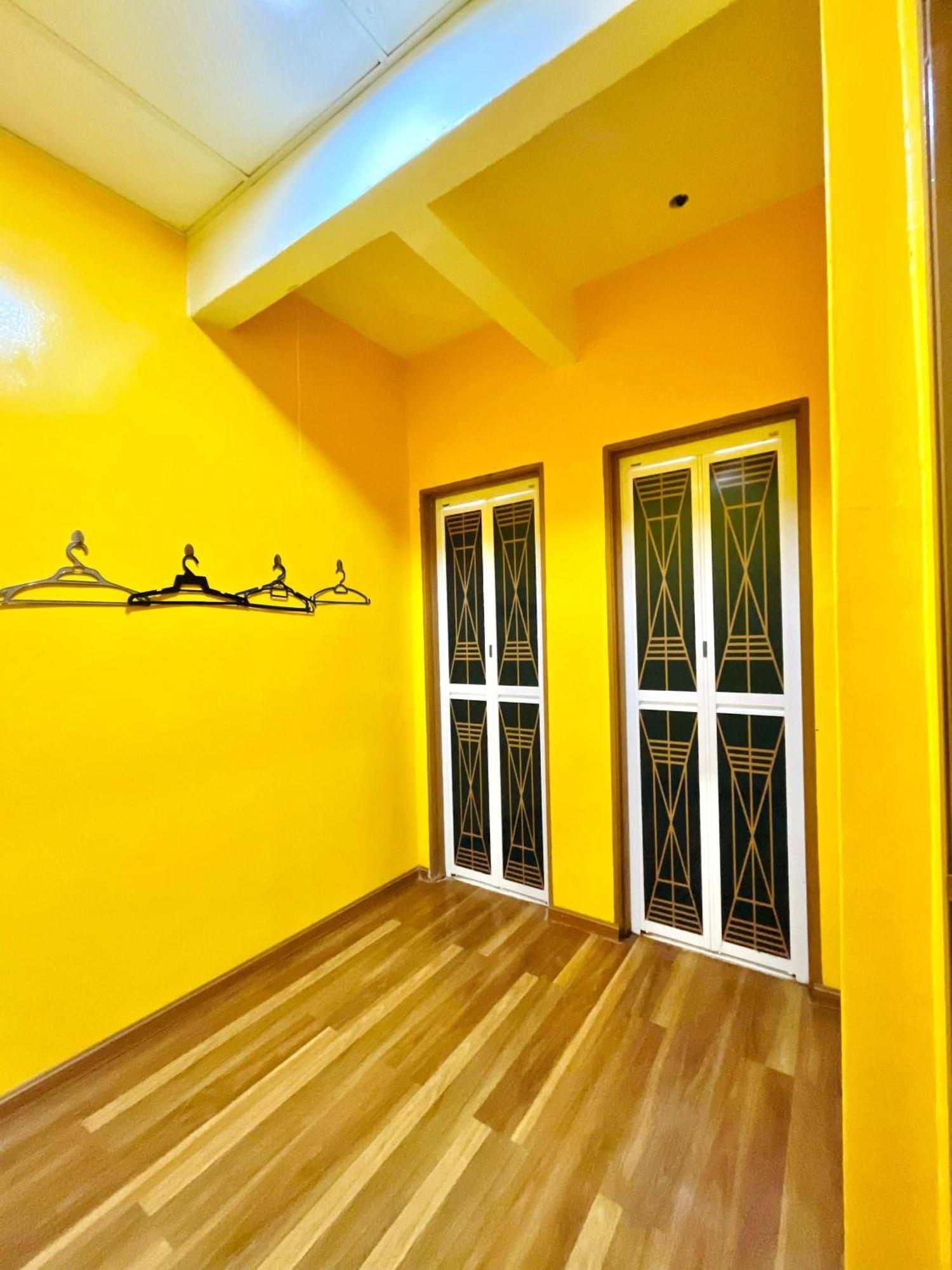 Suza Hostel Tumpat エクステリア 写真