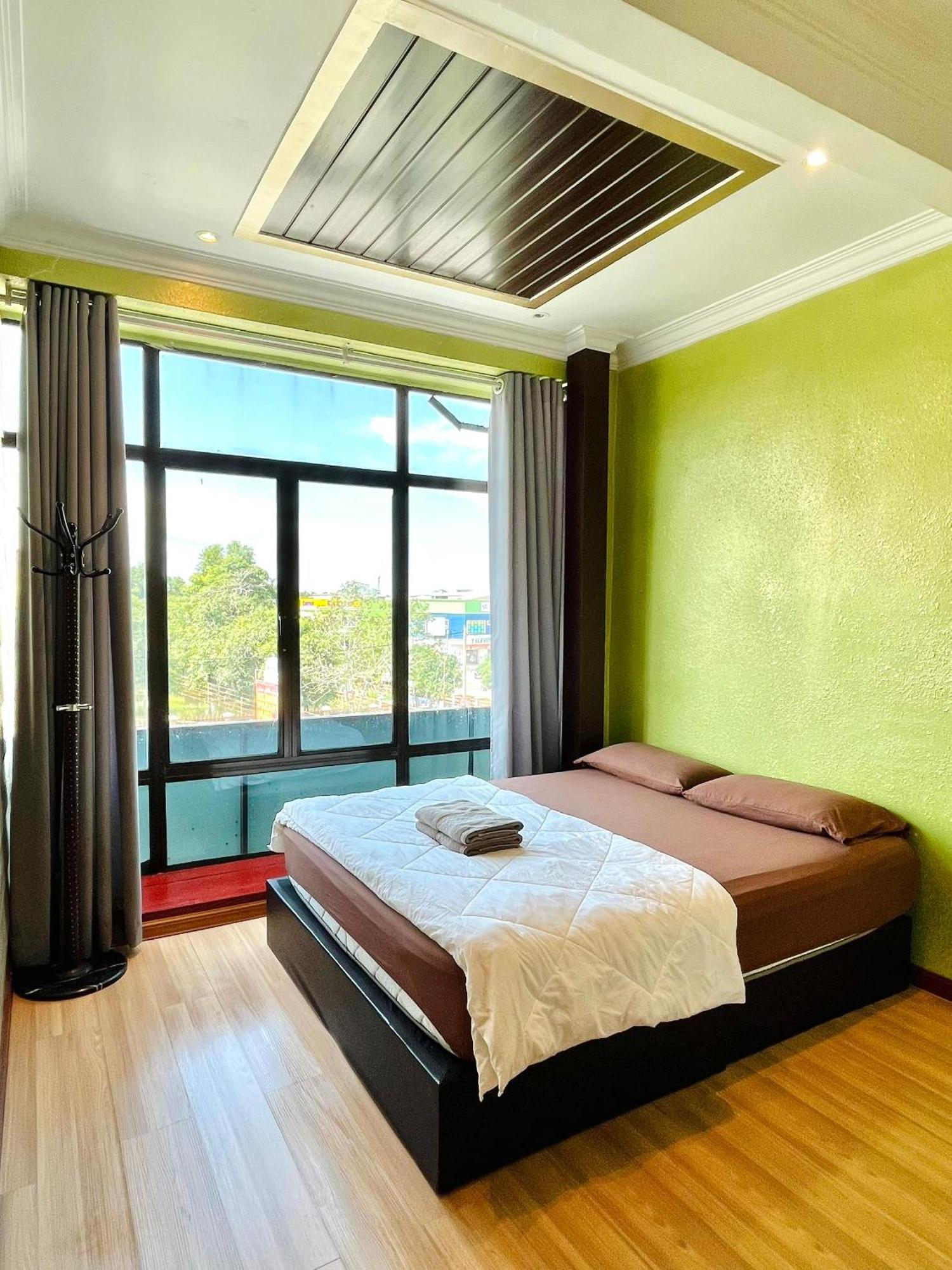 Suza Hostel Tumpat エクステリア 写真