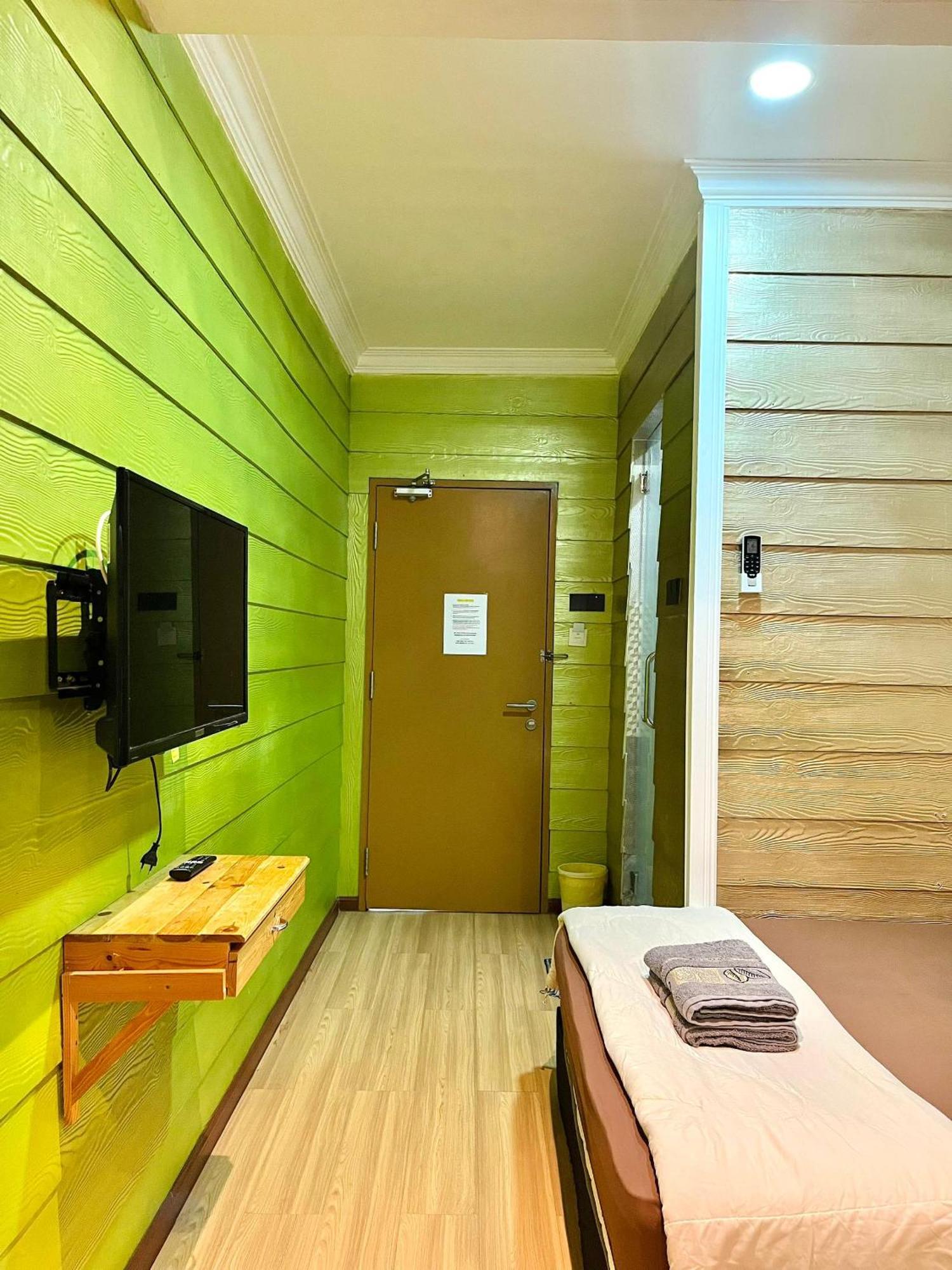 Suza Hostel Tumpat エクステリア 写真